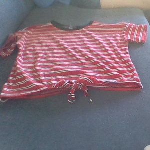 red white and black tie tee